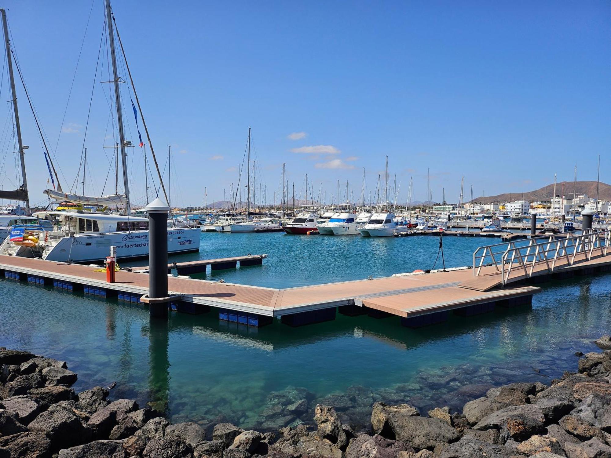 Corralejo Coliving By Amazzzing Travel Hostel Εξωτερικό φωτογραφία
